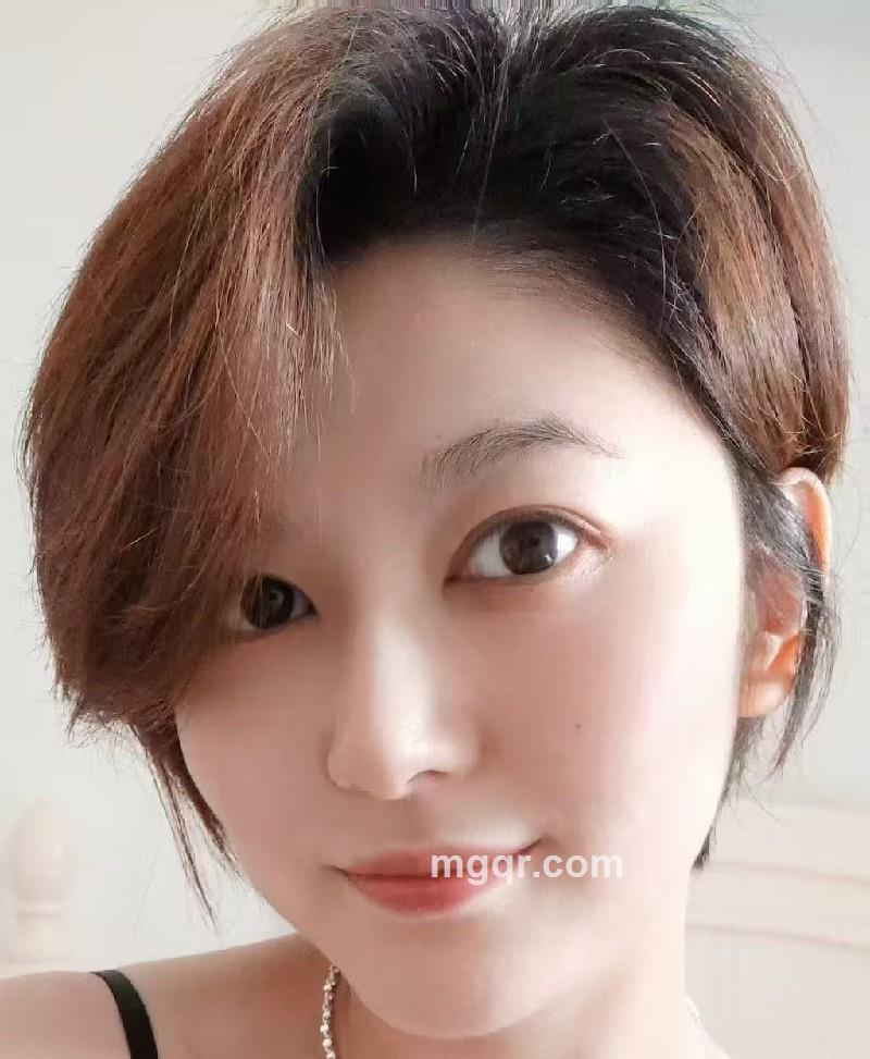 艾米的照片