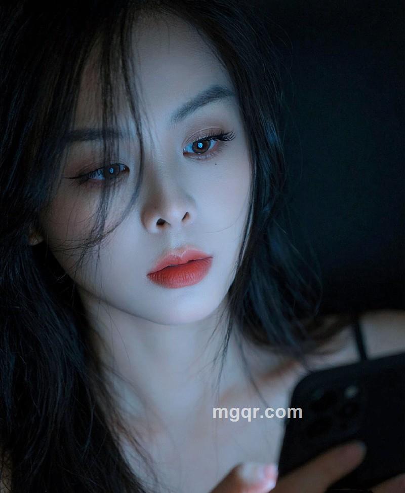林依然的照片