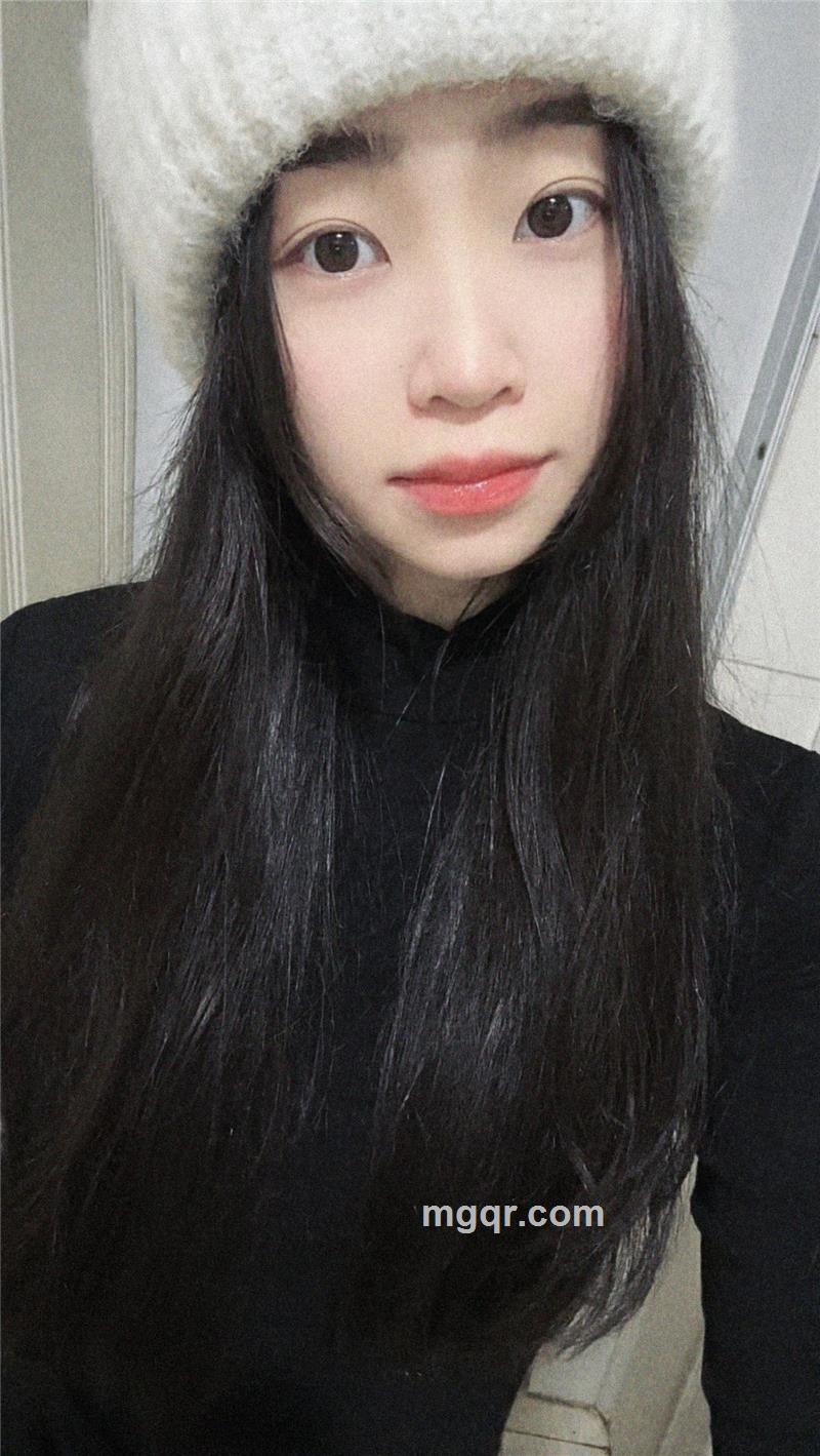 蕴蕴迩的照片