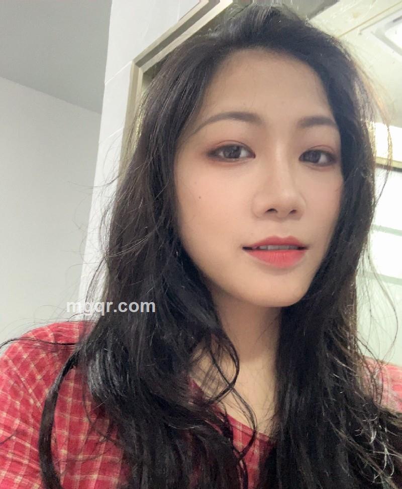梨笑笑的照片