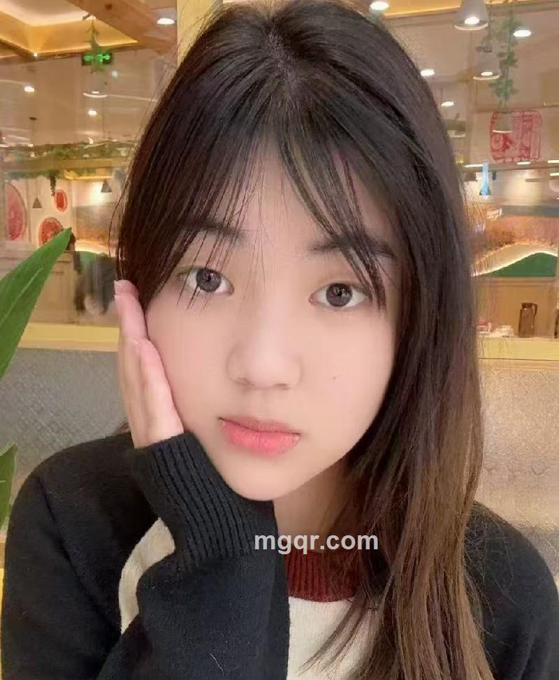 张燕的照片
