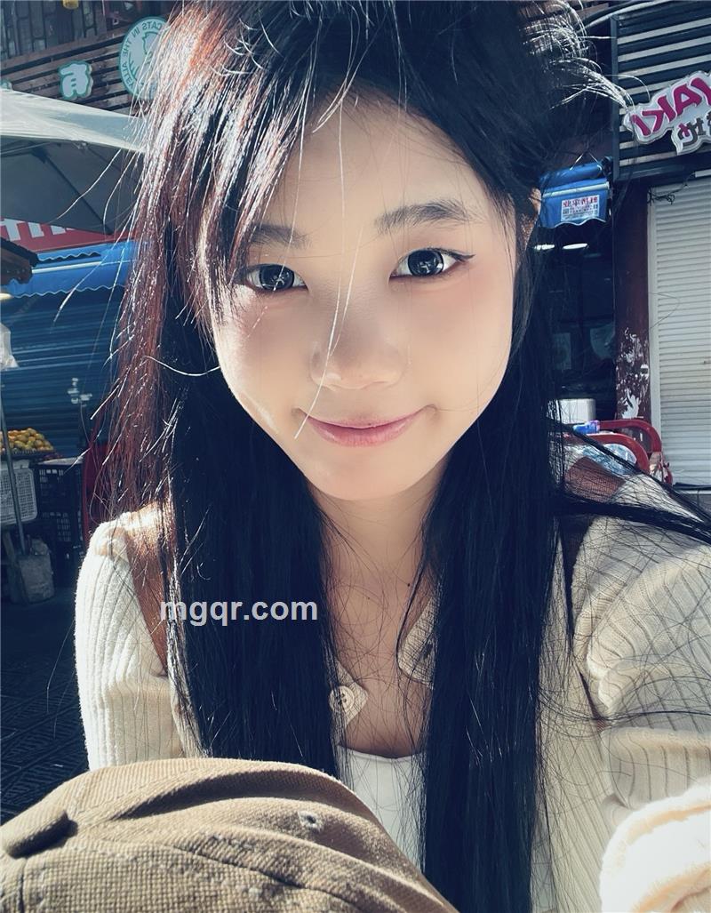呀呀呀的照片