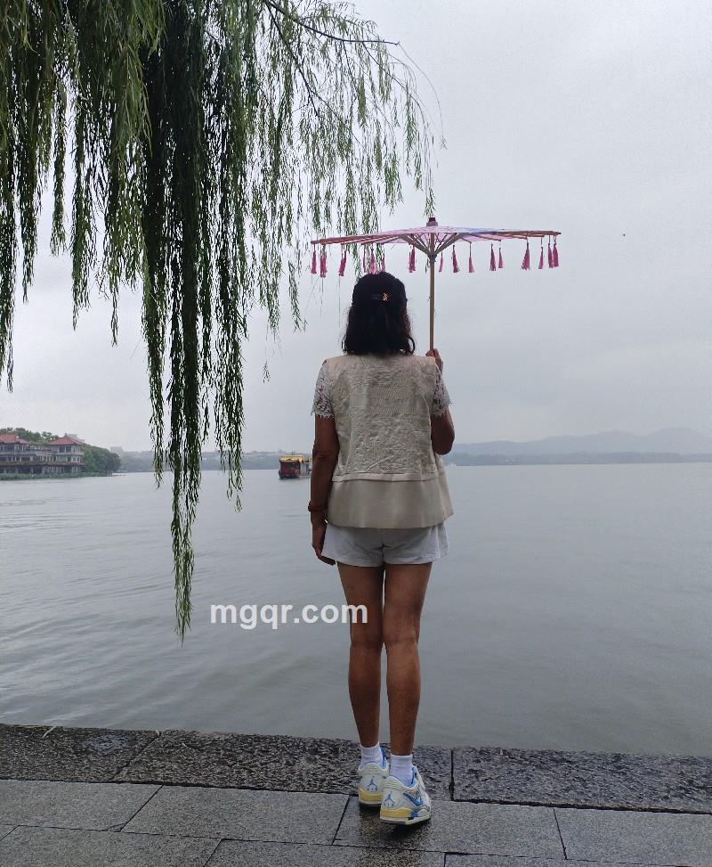 指尖温柔的第4张照片