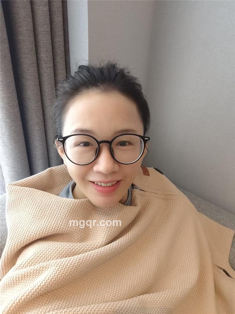 濆泉姐姐的照片