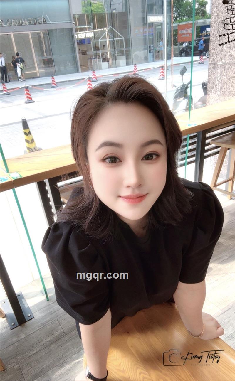 你的女友的照片