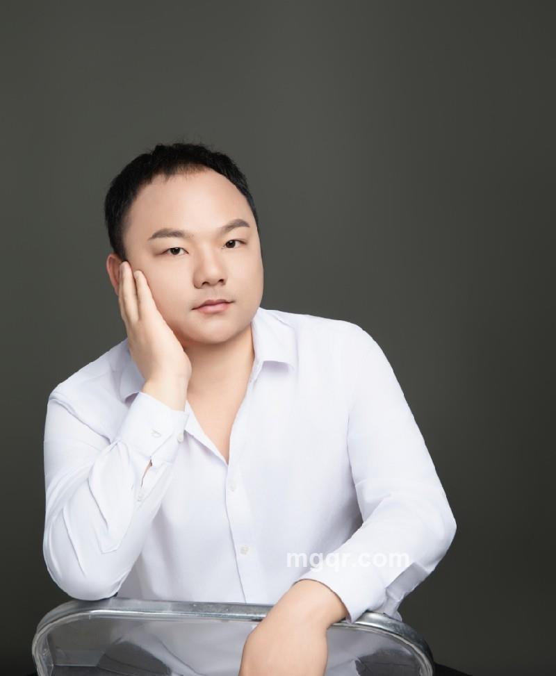 人来人往的照片