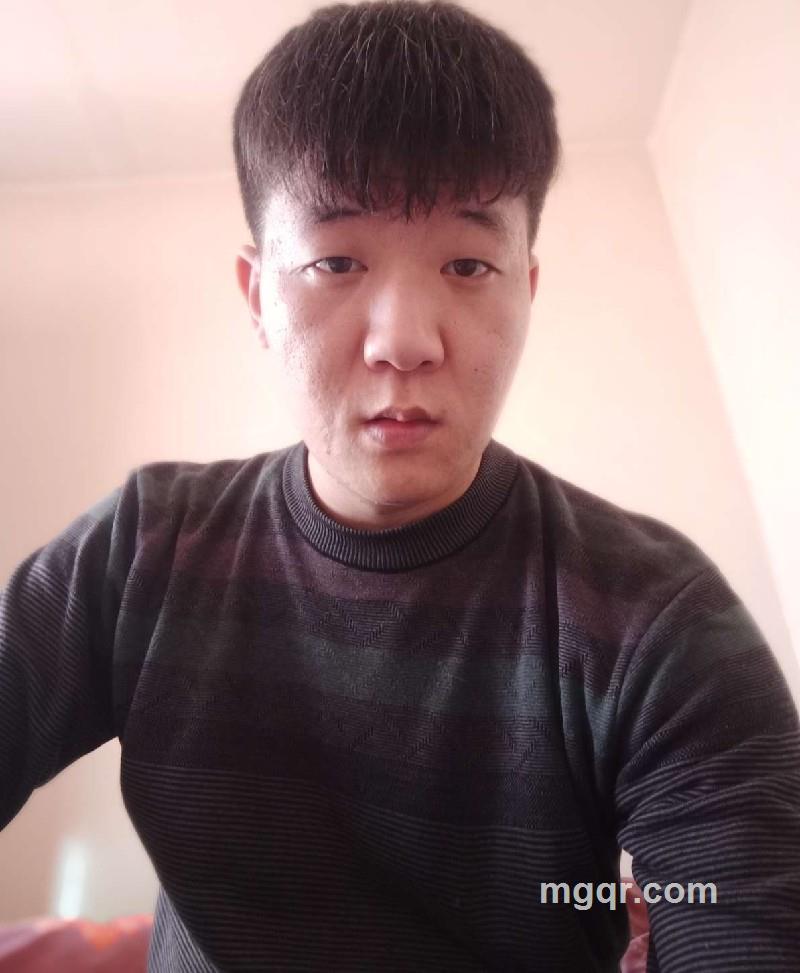 大肚子肥宅的照片