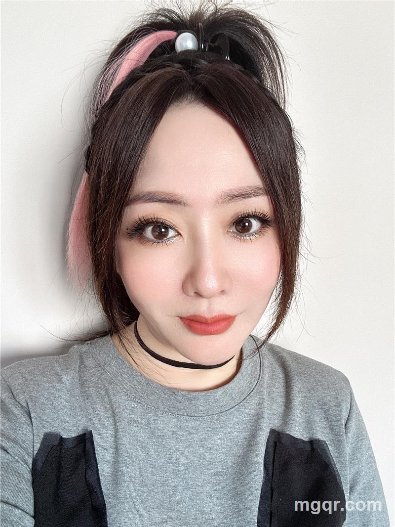 心❤️以离身❤️的照片