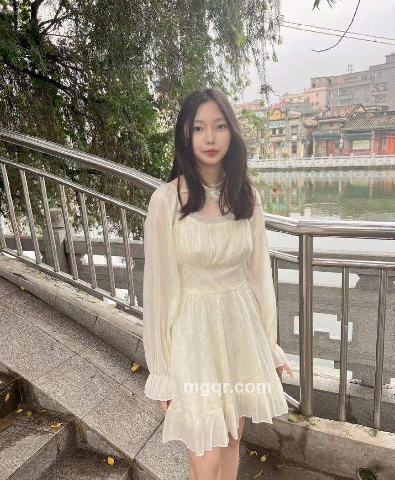瑶瑶i的第2张照片