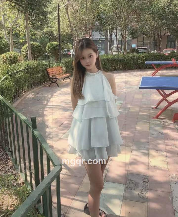 青青的第1张照片