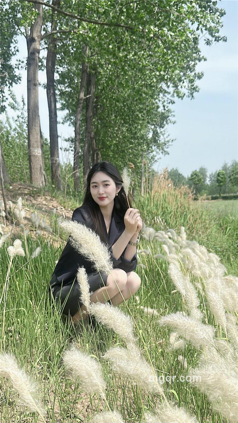 秀眉浅淡的第4张照片