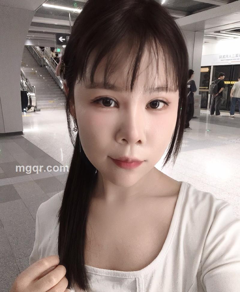 嫣然一笑的第2张照片