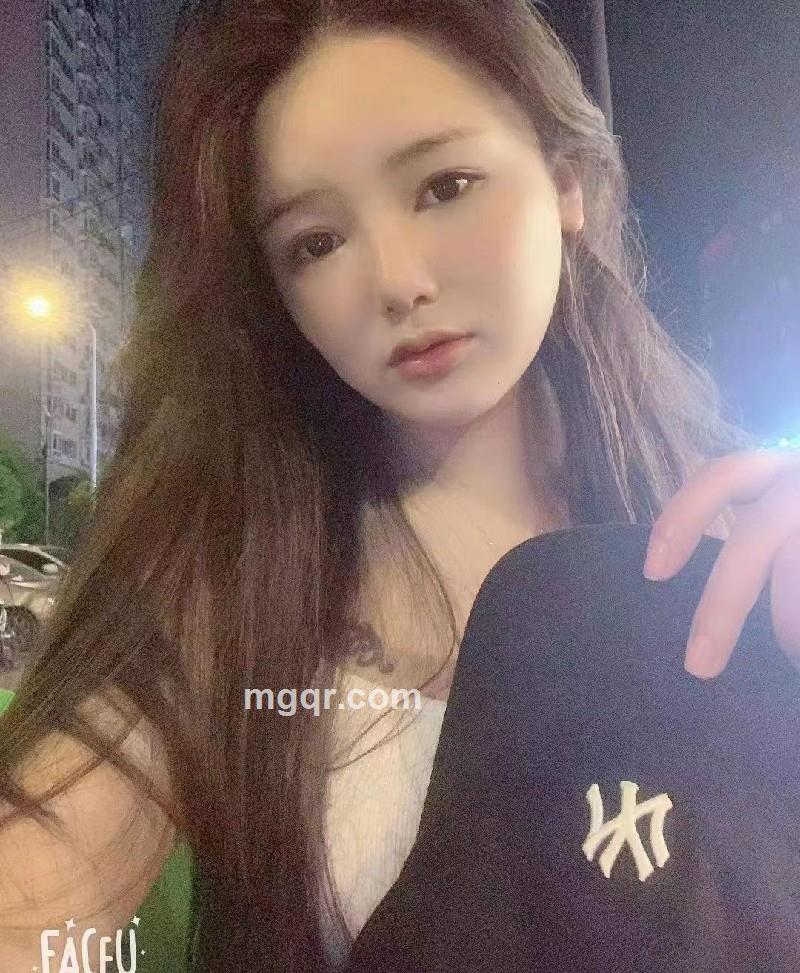 奶龙小葡萄的第1张照片