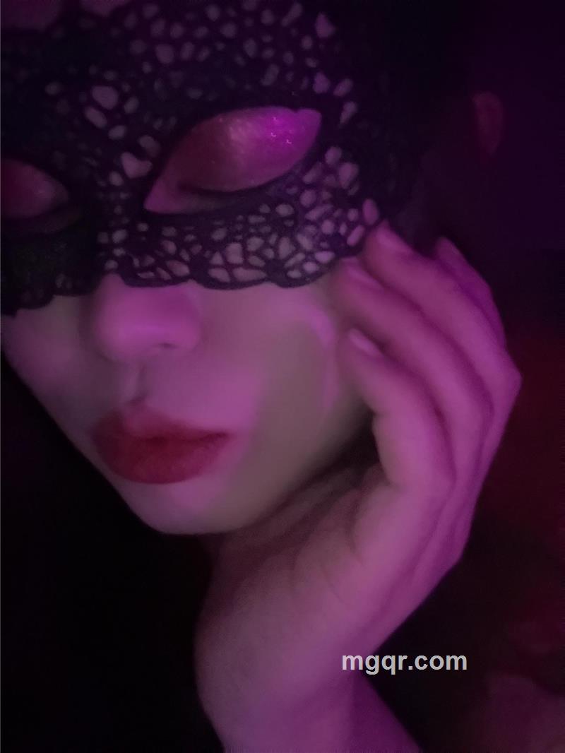 玫瑰女郎〃的第3张照片