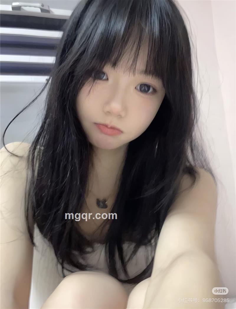 大学生需要资助的照片