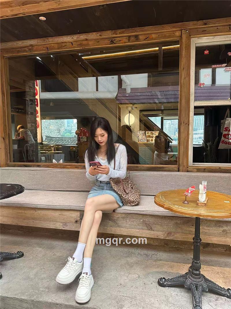 予婷婷的第2张照片