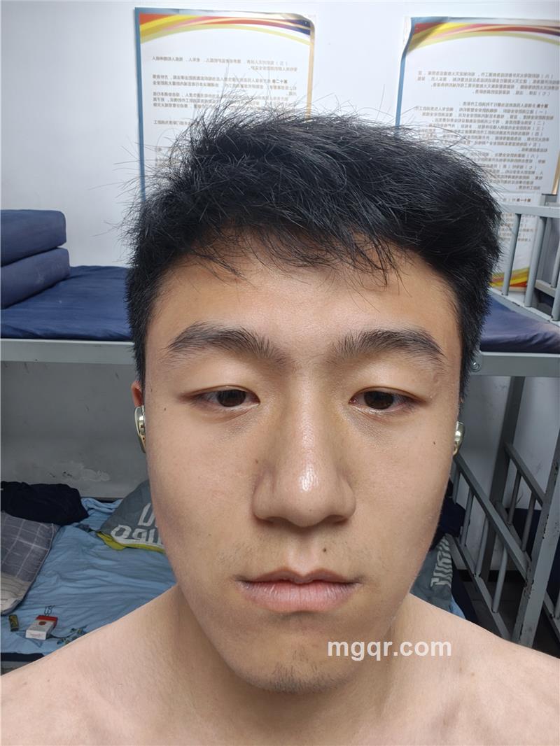 九月夭的照片