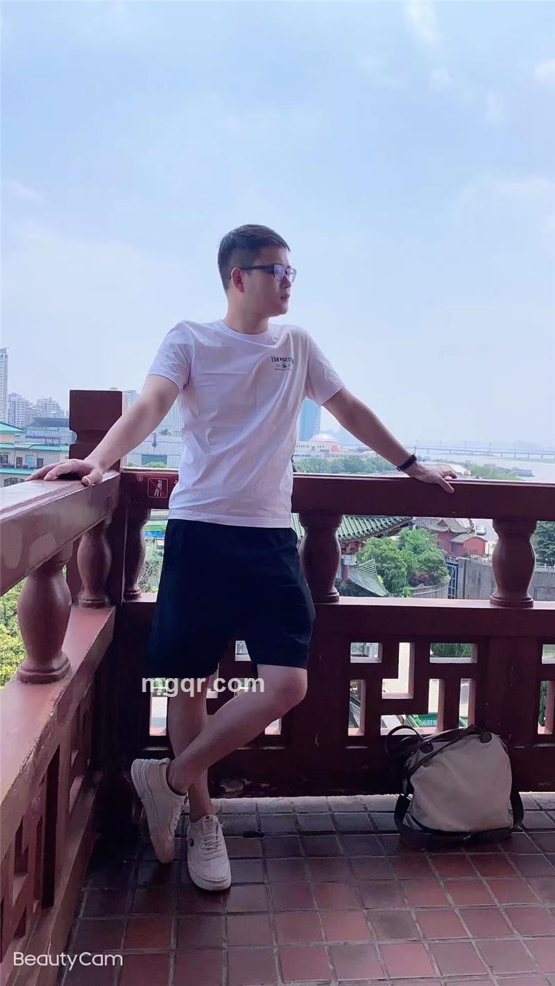 听说你最近有点孤单的照片
