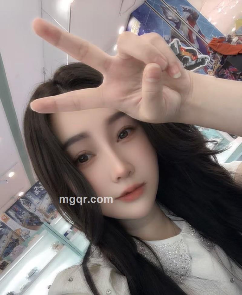 偶尔会发呆的第2张照片