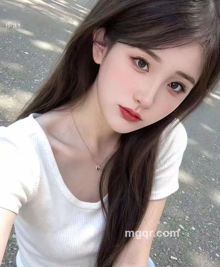 偶尔会发呆的第1张照片