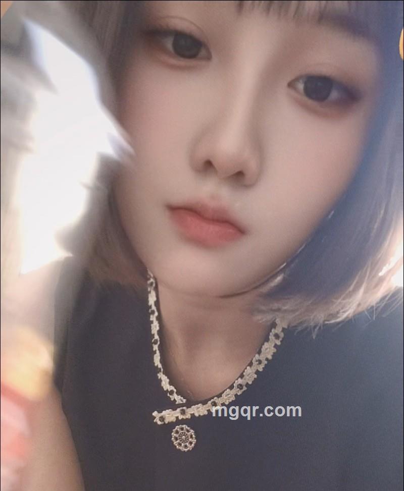 严莉莉的第1张照片