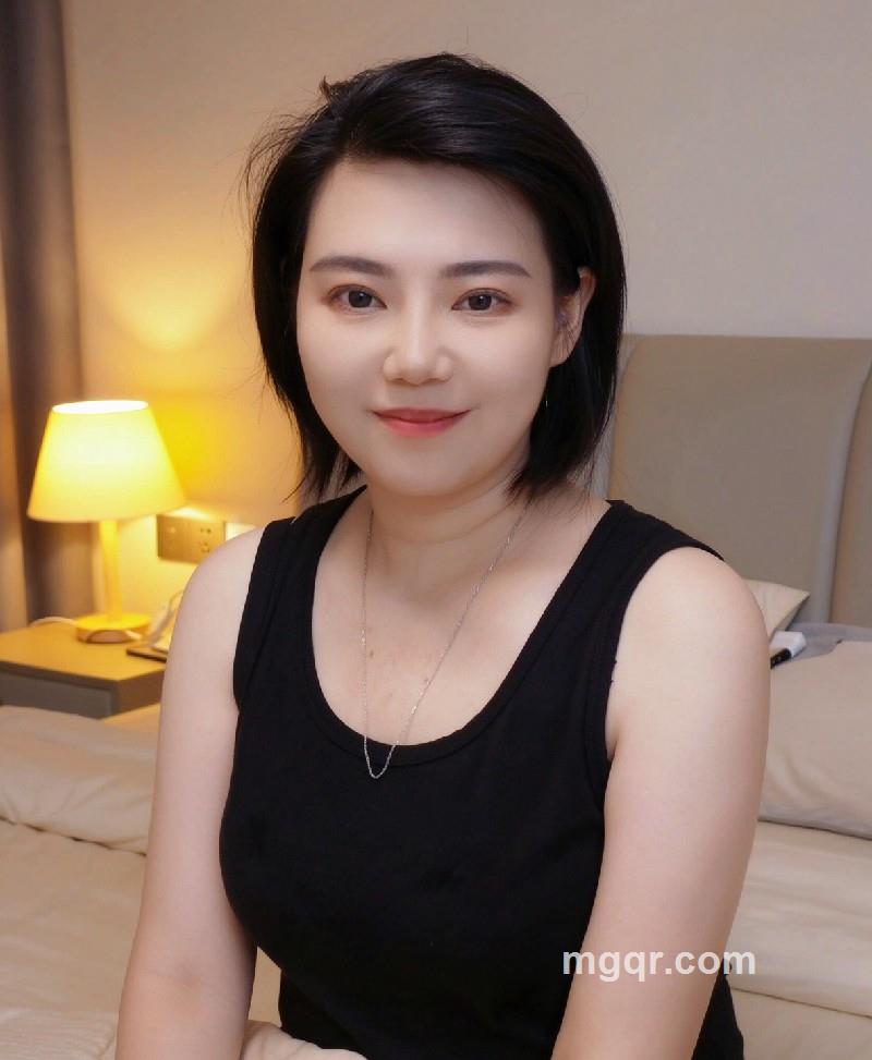 成熟的女人的第1张照片