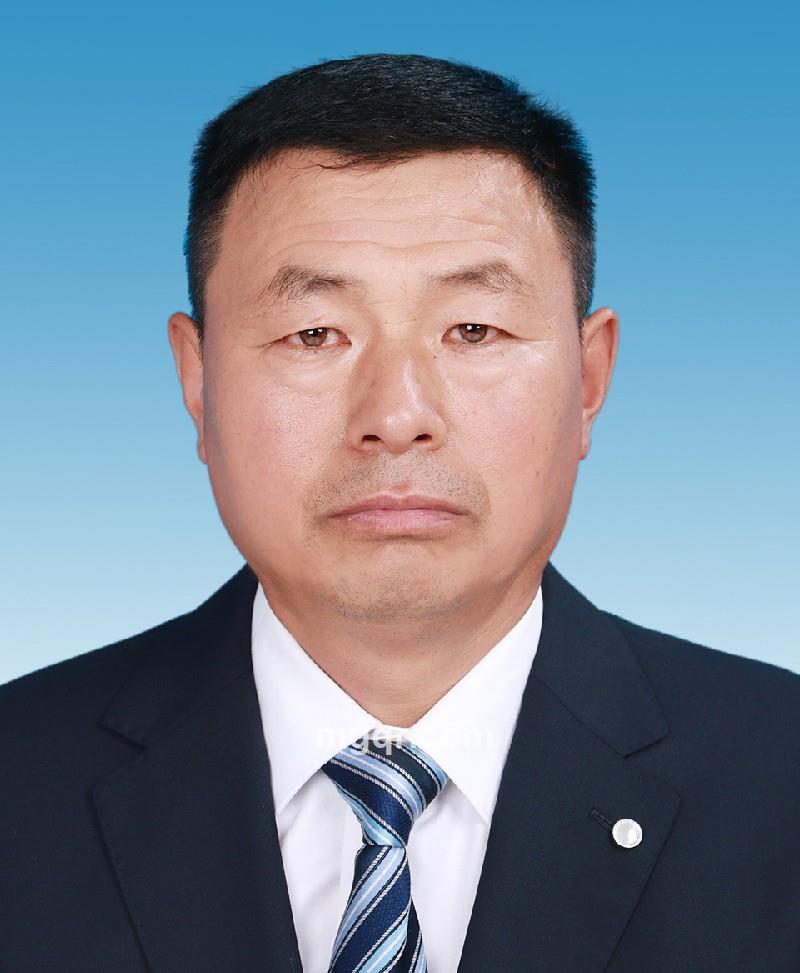 龙哥的照片