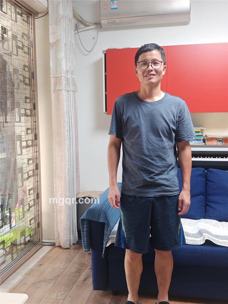 浦东男人的照片