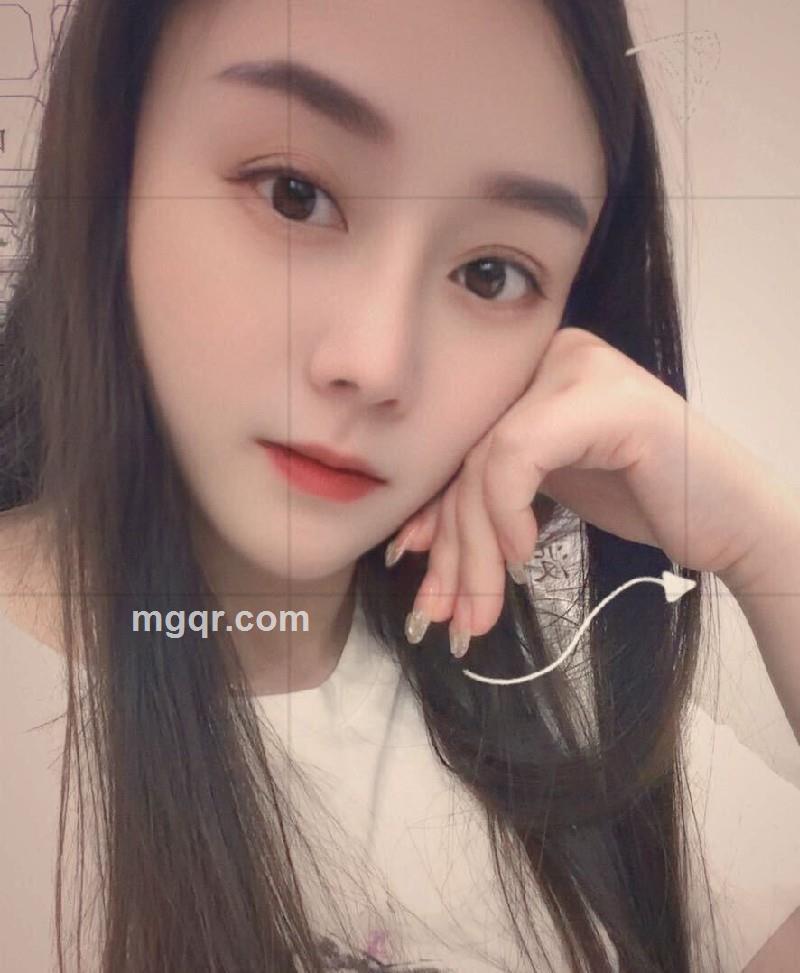萌娜的照片