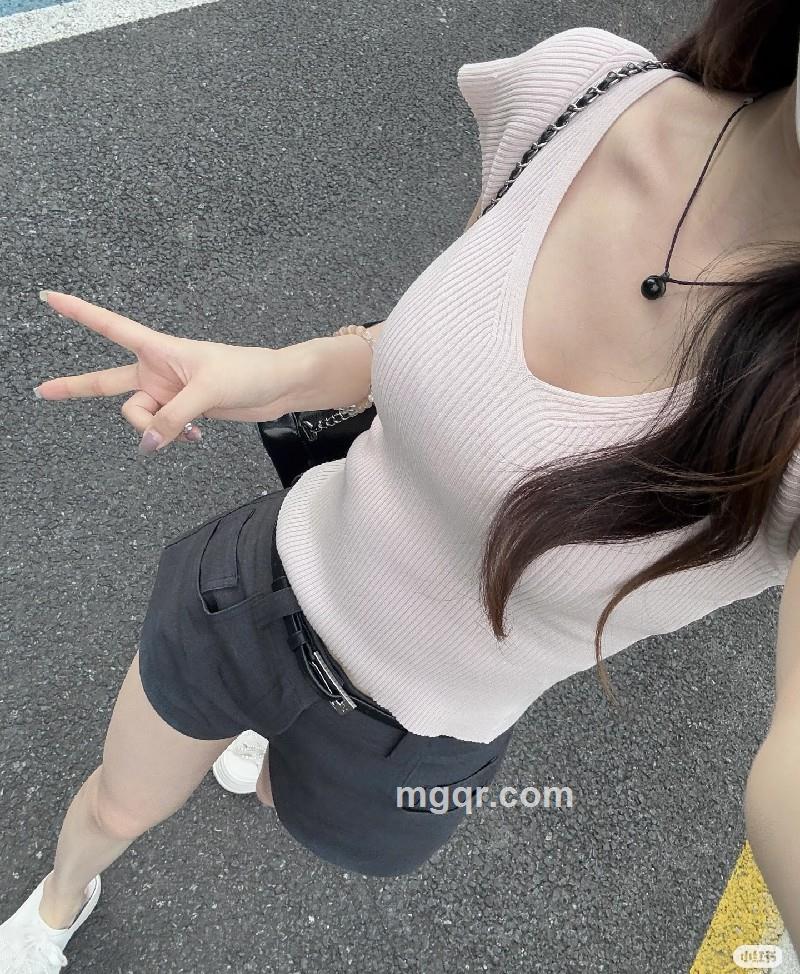 雨若的照片