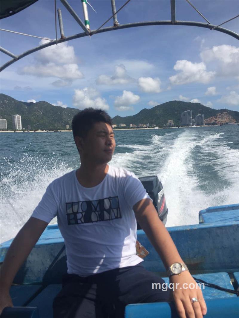 路上有你的照片