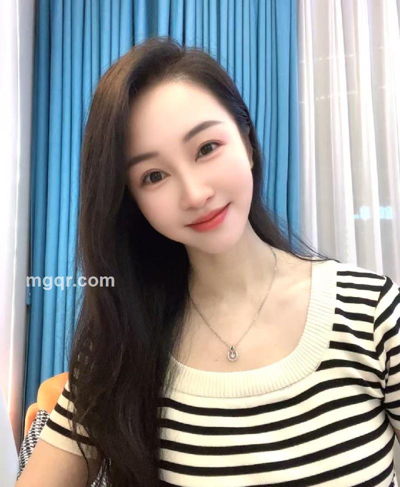 小琴的照片