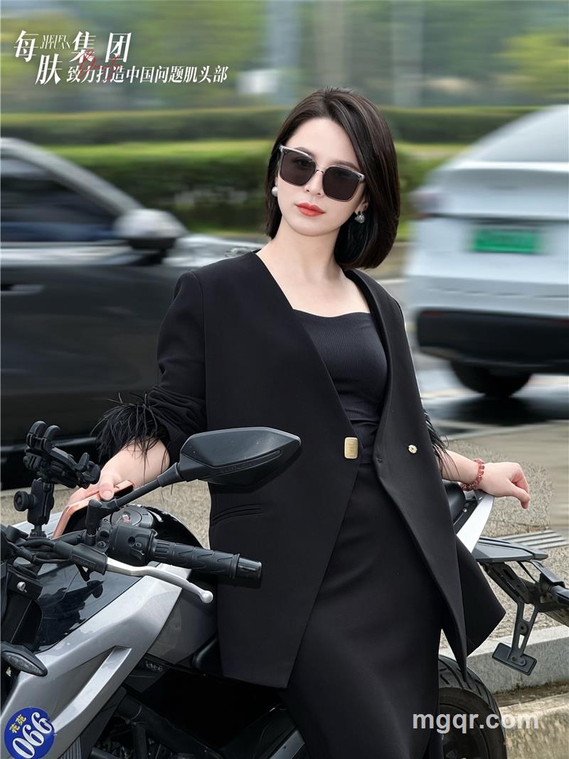 旎旎的照片