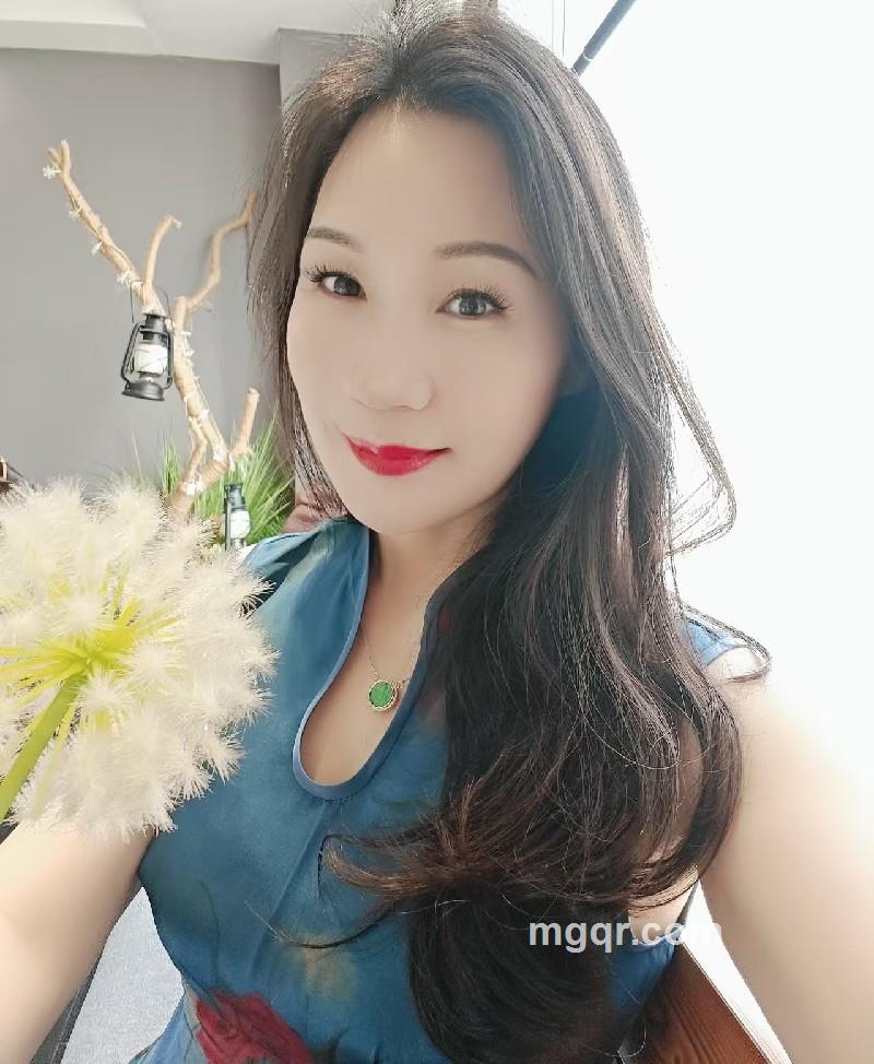 红玫瑰的照片